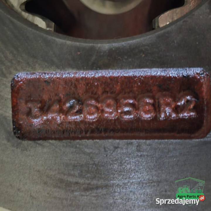 Zwolnica Zwrotnica Piasta Półoś 3427384R1 Massey Ciechanowiec sprzedam