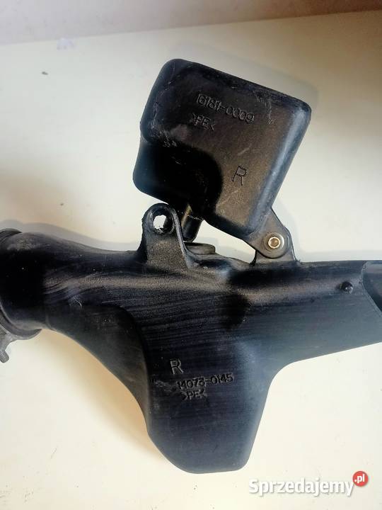 Wlot powietrza prawy Kawasaki GTR 1400 1014 Turek