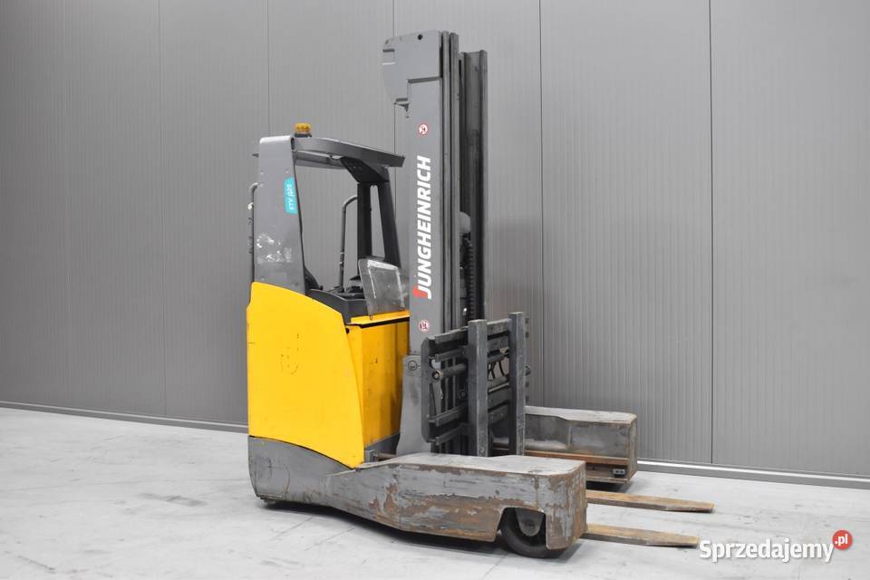 Wózek widłowy 4kierunkowy JUNGHEINRICH ETV Q25 Czechy