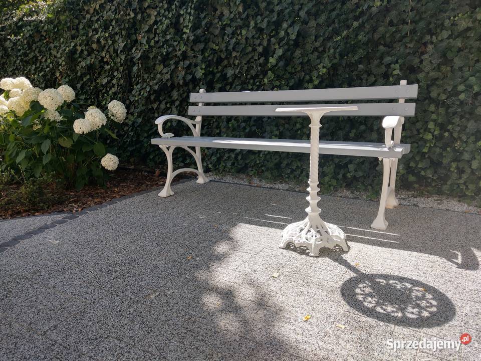 stolik kawowy żeliwny kwietnik dekoracja