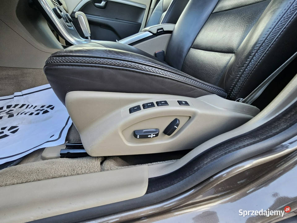 Volvo XC 70 100 Fabryczny Lakier Summum brązowy Opoczno sprzedam