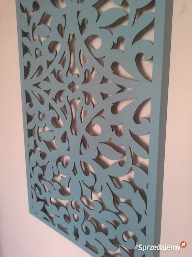 Lampa scienna panelowa Poznań