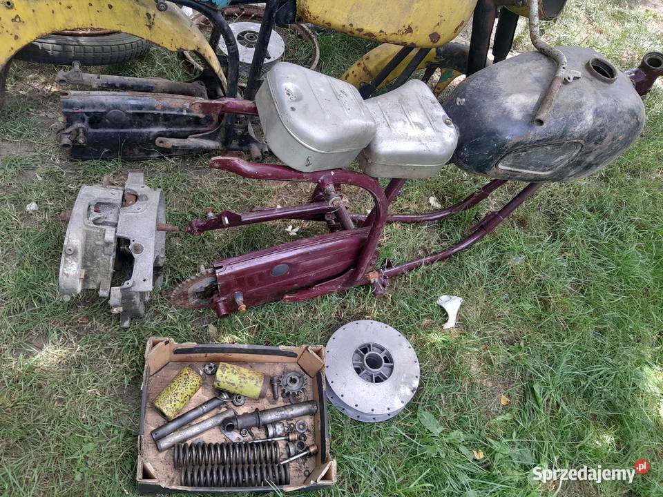 Rama pannonia TLT z 1957 roku plus druga rama Świerzawa