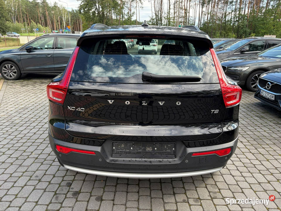 Volvo XC 40 T2 Lifting Hak składany FV23 isofix Lipówki