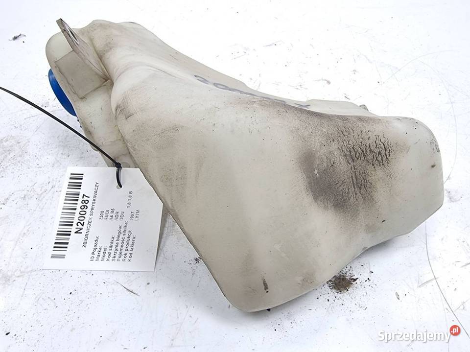ZBIORNICZEK SPRYSKIWACZY AUDI A4 B5 8D0955453B Lipno