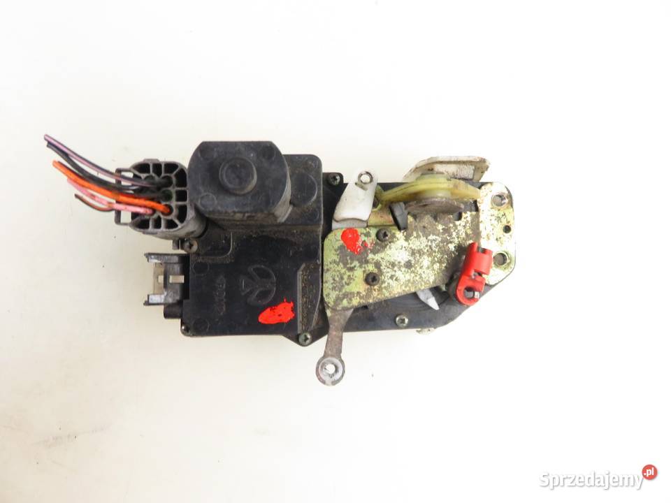 ZAMEK LEWY PRZEDNI ROVER 200 III RF F0J101791 osobowe