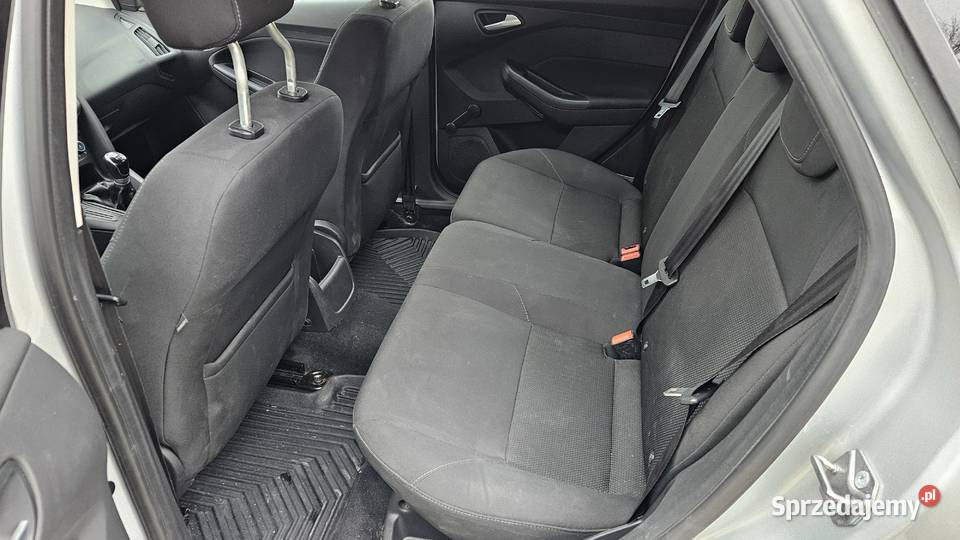 Ford Focus 2016r 16 benzyna 125 salonowy Wrocław sprzedam