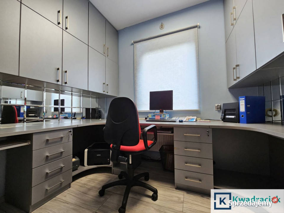 Lokal Brzozów 2152m2 2049zł/m2 Sprzedaż