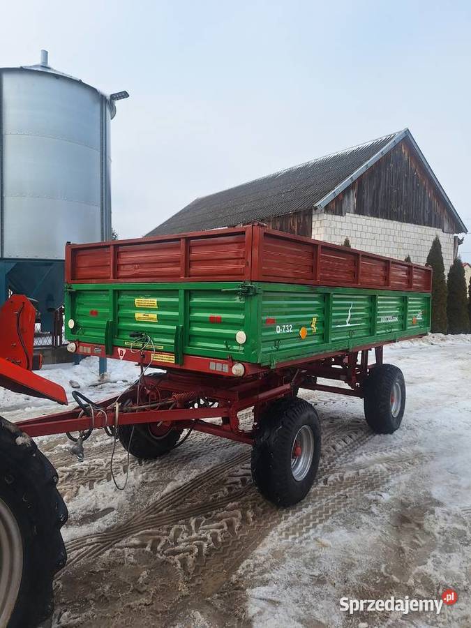 Przyczepa D 732 wywrotka zarejestrowana nieuszkodzony