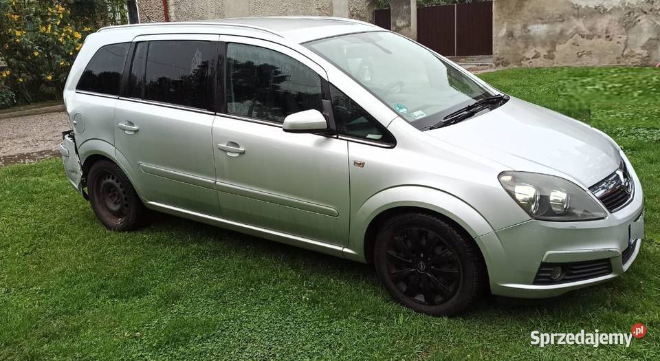 Opel zafira b 2008 19 dolnośląskie Wiązów