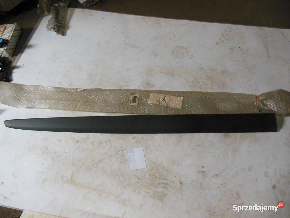 LISTWa DRZWI PRAWY PRZÓD FIAT STILO 735314530 osobowe śląskie Kozy sprzedam