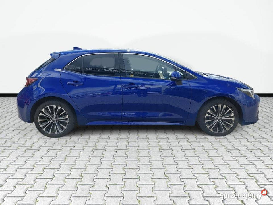 Toyota Corolla 2023r Salon Niski przebieg Warszawa