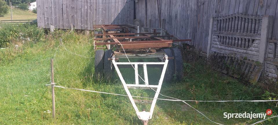 Przyczepa laweta do balotów Motoryzacja Brody