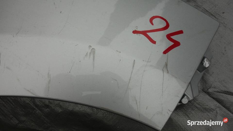 RENAULT CLIO 4 IV PRAWY BŁOTNIK PRZÓD PRZEDNI sprzedam