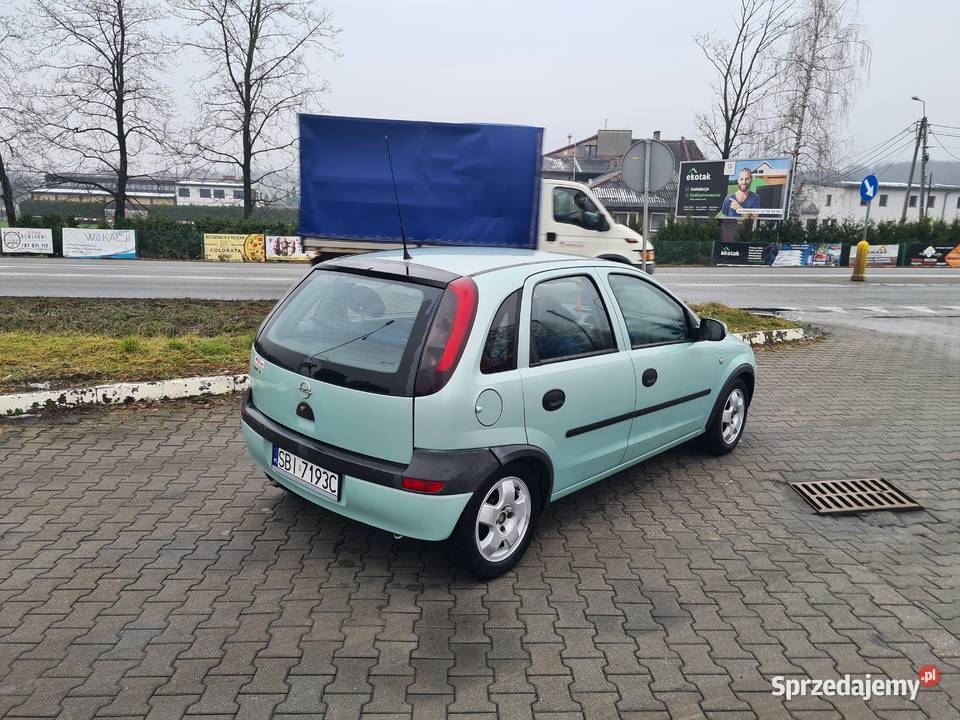 Opel Corsa C 17 DTI 755 DrzwiBez Bujaków