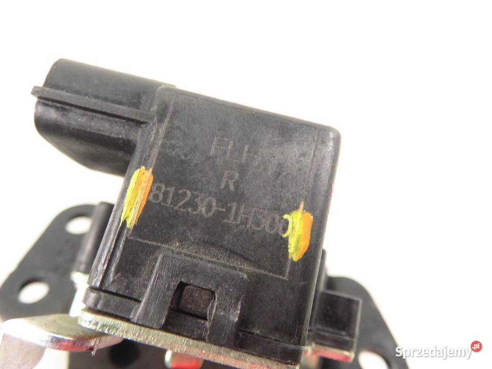 ZAMEK KLAPY HYUNDAI ix35 812301H300 Zamki, wkładki i kluczyki sprzedam