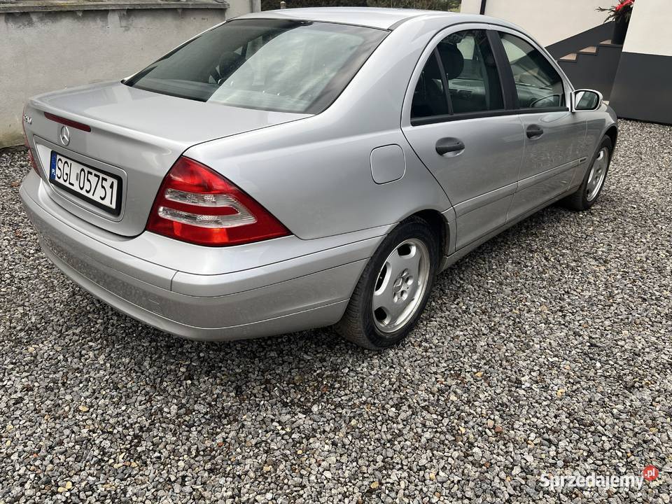 MercedesBenz Klasa C W203 26 Mercedes Benz 26 V6 Rok produkcji 2000 Gliwice