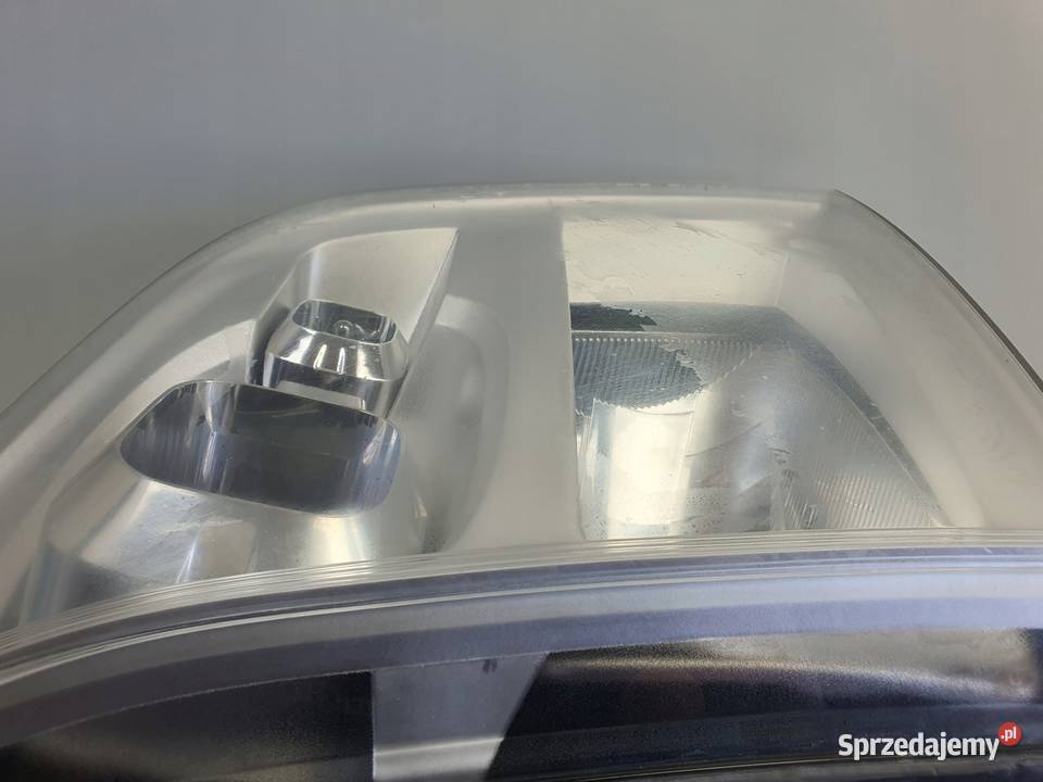 LAMPA PRAWA Ford Transit Mk7 0613r PRZEDNIA osobowe Rudka
