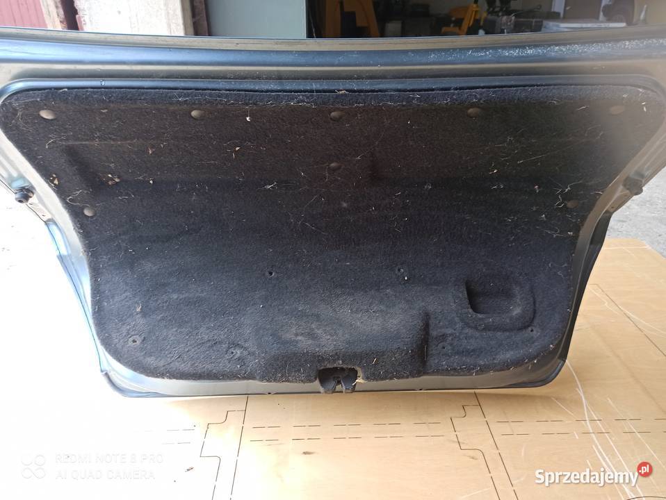 Sprzedam części do Peugeot 407 drzwi klapa i Łęczyca