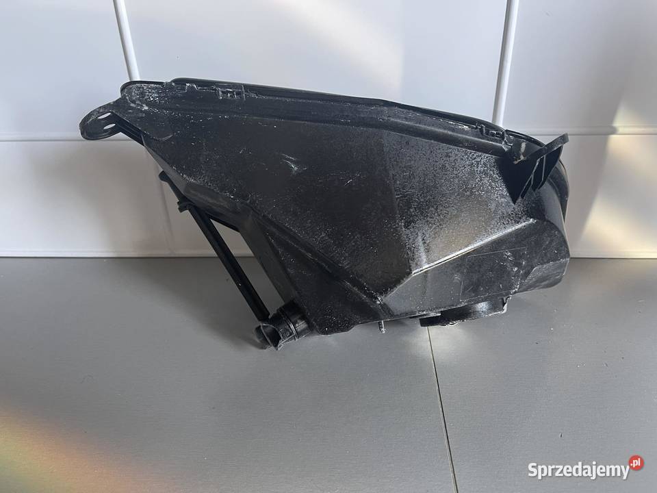 OPEL MOKKA X PRAWY HALOGEN Ostroróg