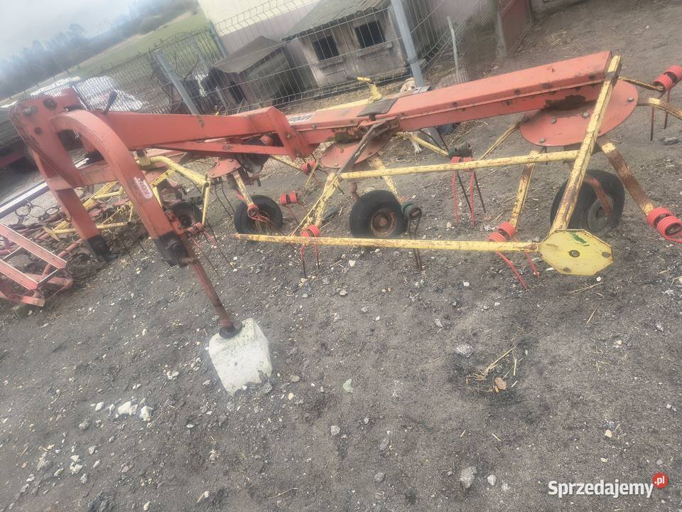 Sprzedam przetrząsacz do traw Zgrabiarki i przetrząsacze Radomsko sprzedam