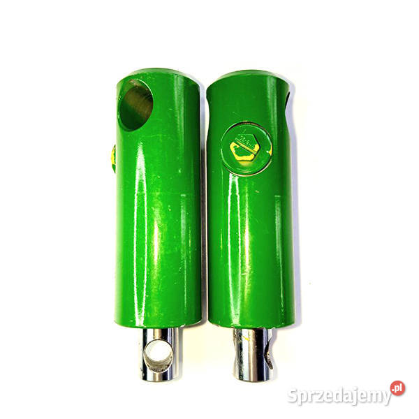 AH169245 Lewy siłownik przechyłu John Deere sprzedam