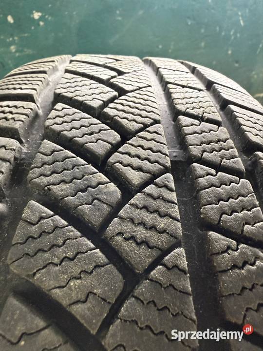 Opony zimowe 19560 R15 2 sztuki 15cale Kazimierza Wielka