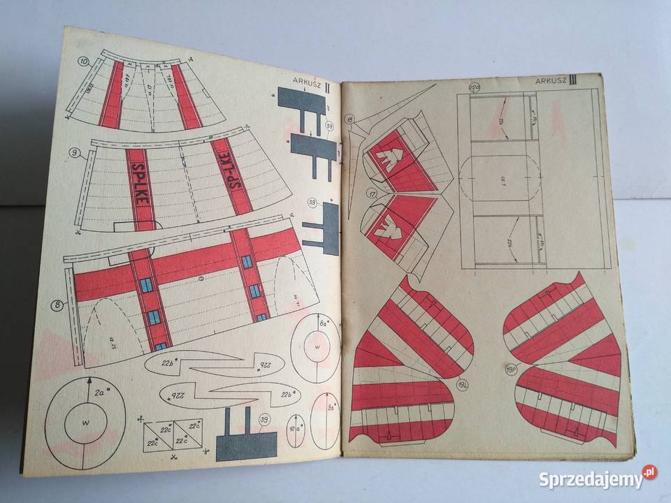 Mały Modelarz 111978 Samolot transportowy Li2 śląskie