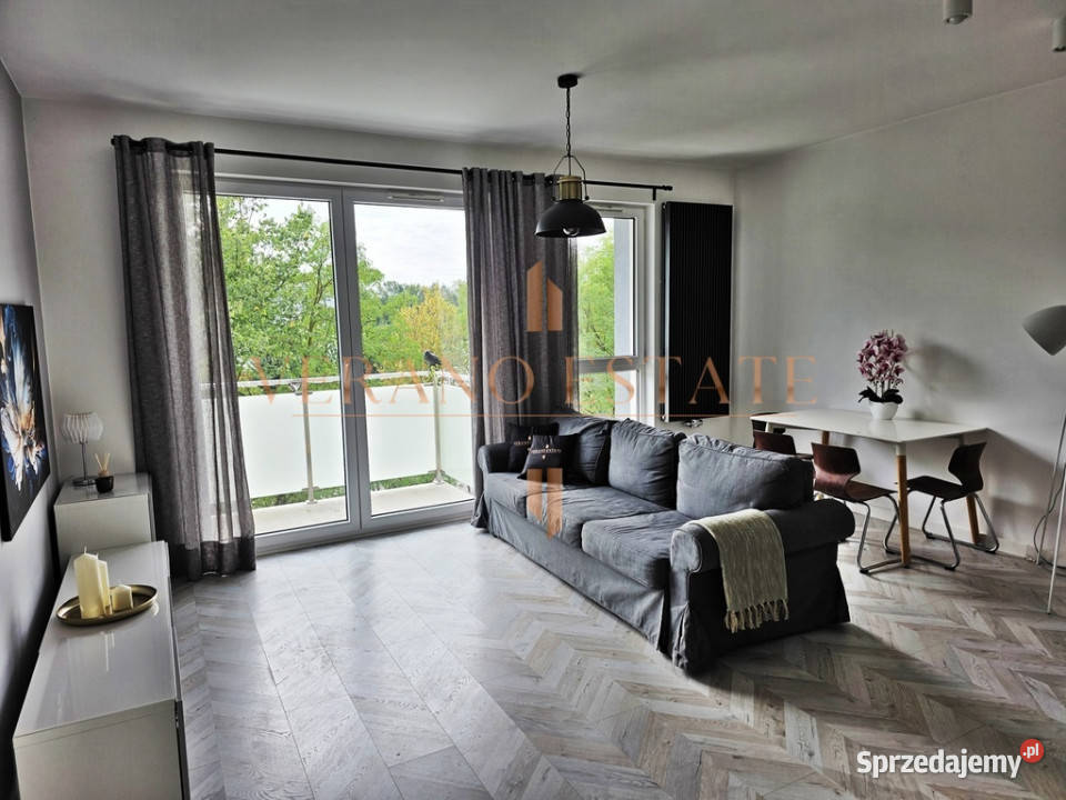 Przestronne 46m2 2 pok winda garaż balkon Sprzedaż mazowieckie Grodzisk Mazowiecki sprzedam