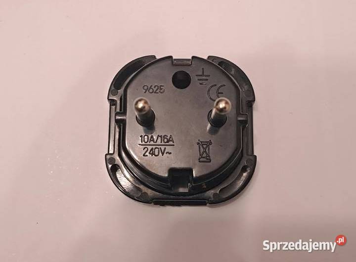 Adapter gniazdo przejściówka UK dolnośląskie Boleścin