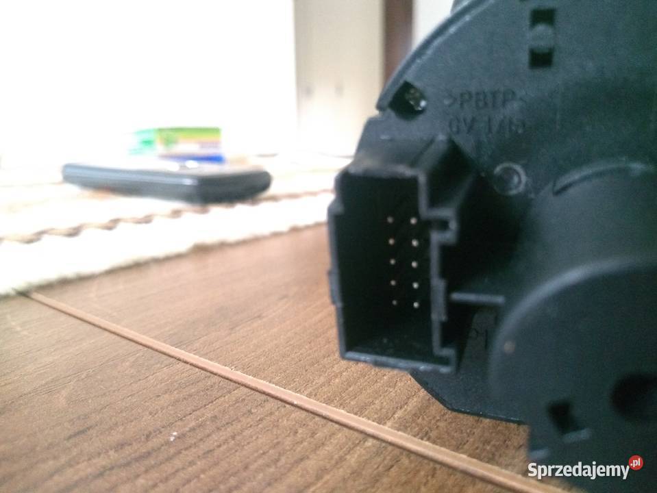 Włącznik ŚWIATEŁ CHROM VW Golf V Passat B6