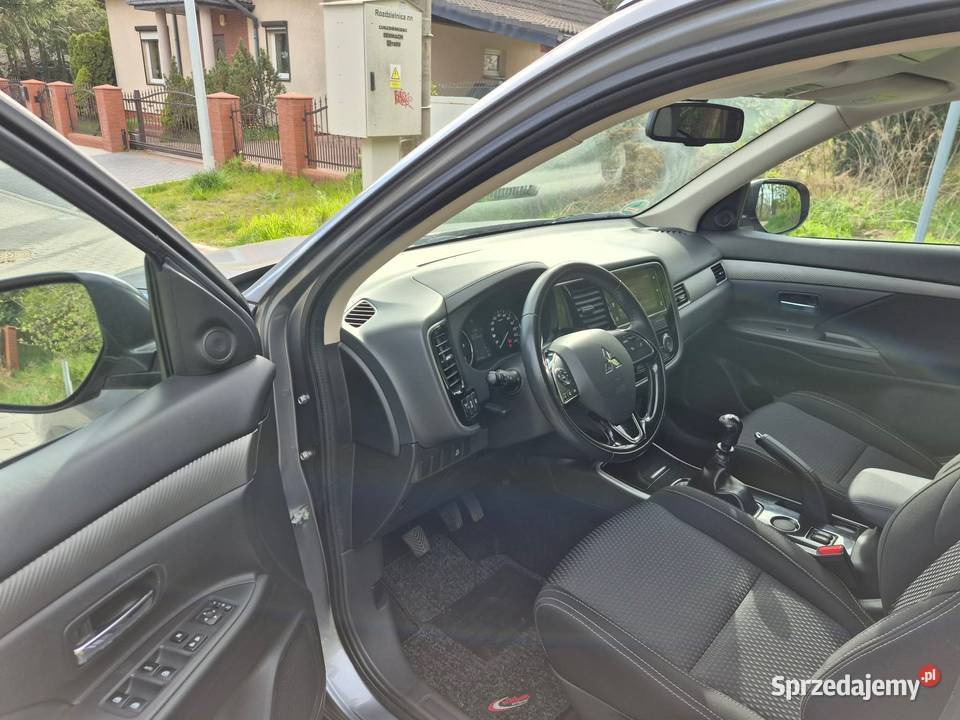 22 DiD 7osobowy BEZWYPADKOWY poduszka powietrzna Szczecin sprzedam