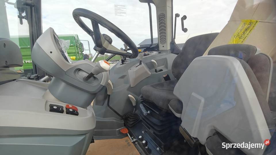 Ciągnik rolniczy LANDINI 61 4 cylindry bieg Łęczyca