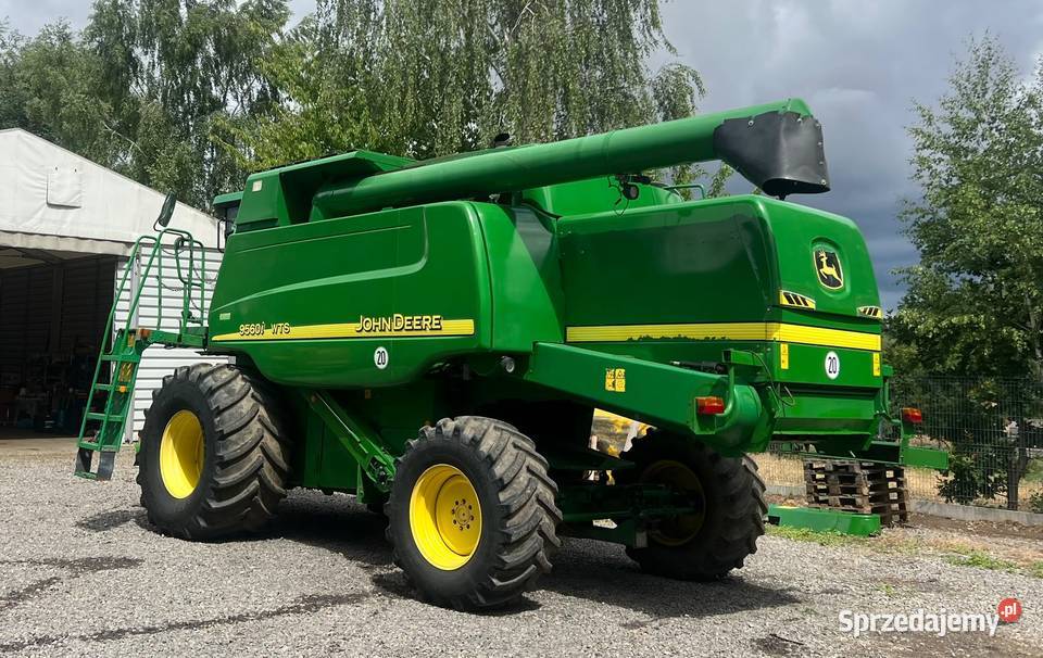 John Deere 9560i WTS 9560 i 2005 koła 900 61m Rolnictwo Ćmiłów