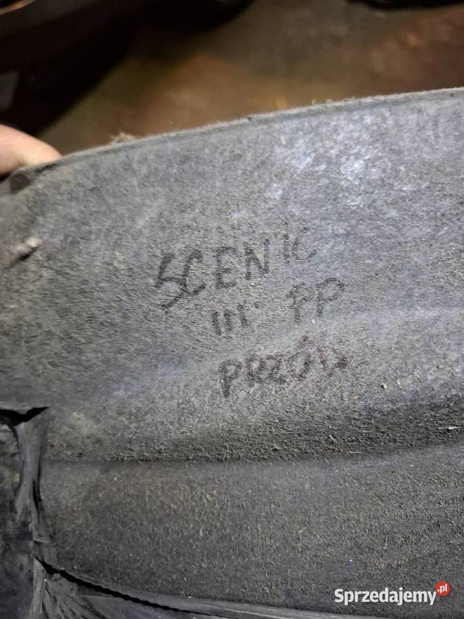 Nadkole prawe prawy przód cześć przednia Renault Przyborów sprzedam