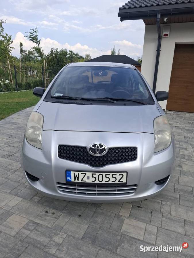 Toyota Yaris 10 benzyna Polski salon mazowieckie