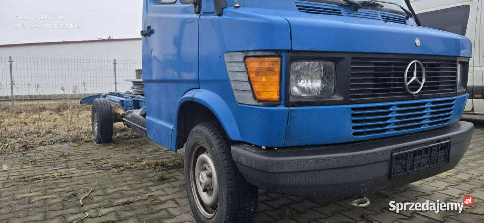 Mercedes 308 Autko nieuszkodzony