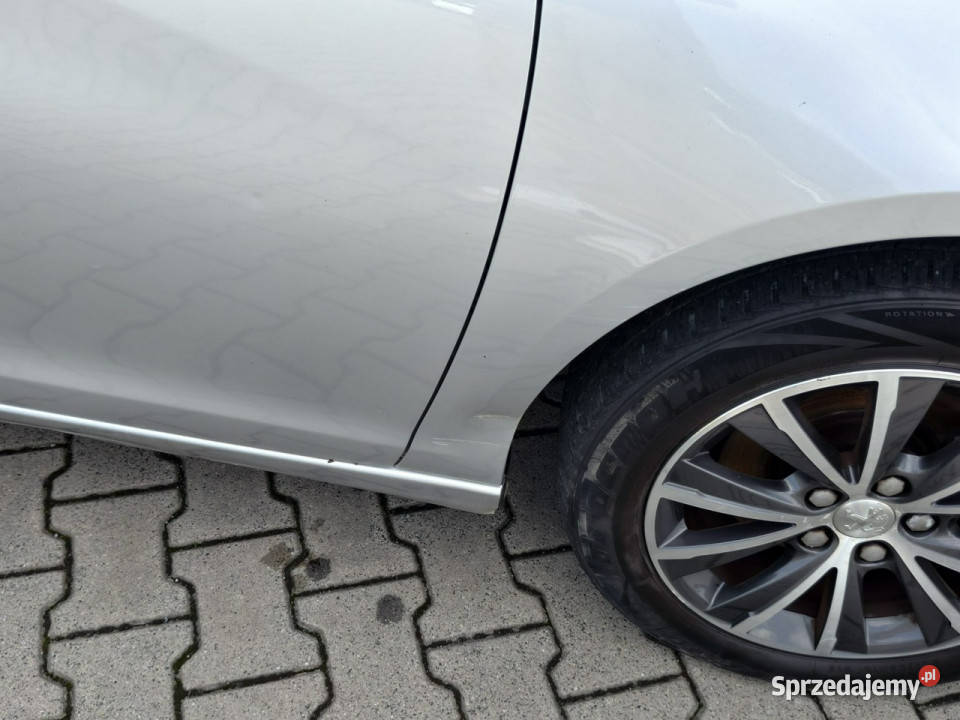 Peugeot 308 12 benzyna 130 6biegów full ledy Motoryzacja małopolskie Kęty
