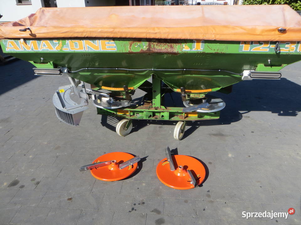 Rozsiewacz nawozu Amazone ZAM I 1236 ZAM Compakt wielkopolskie Cielcza