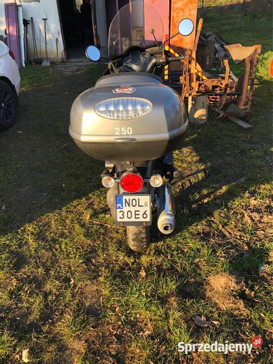 Sprzedam skuter Aprilia 250 Biskupiec sprzedam