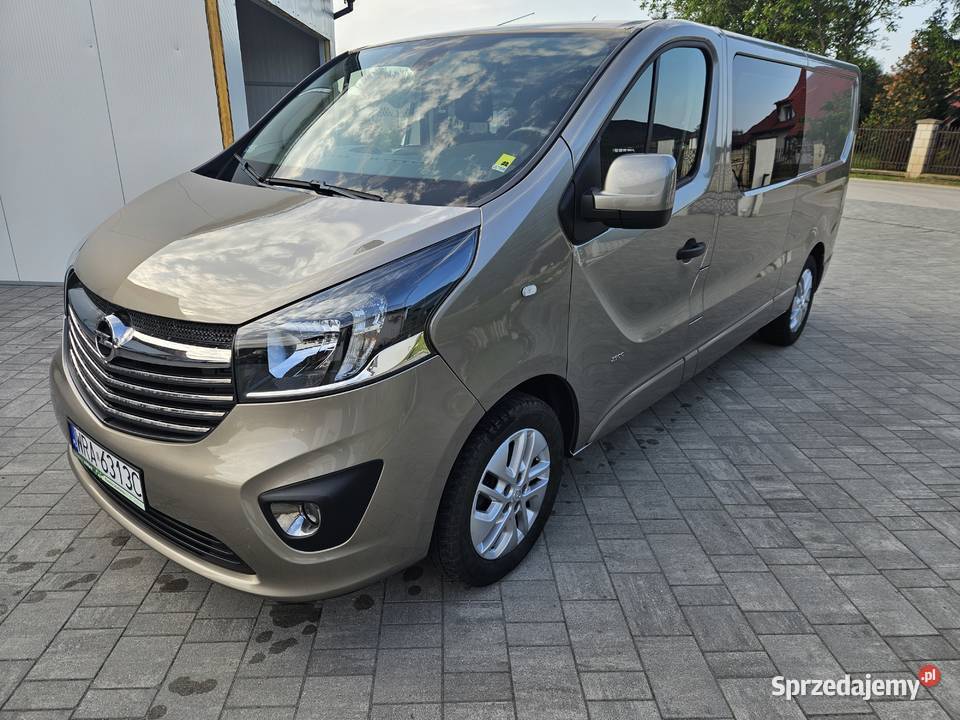 Vivaro brygadówka niski przebieg jeden poduszka powietrzna Radom