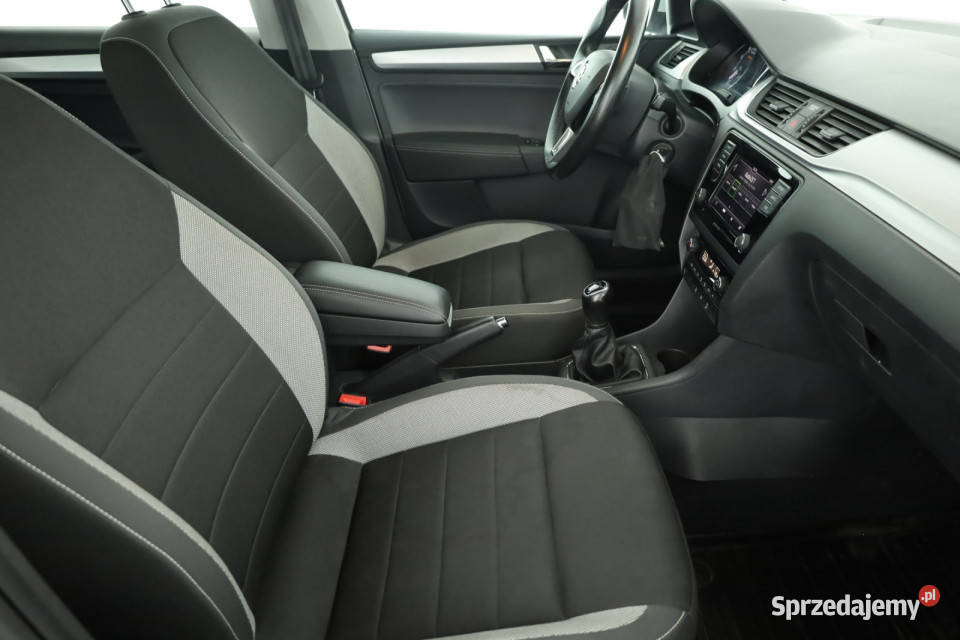 Skoda Rapid 10 TSI radio Piaseczno