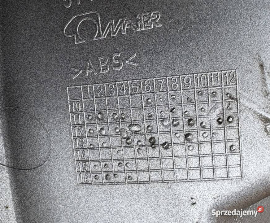 Listwa chrom zderzaka kratki środkowej przód 308 Międzychód