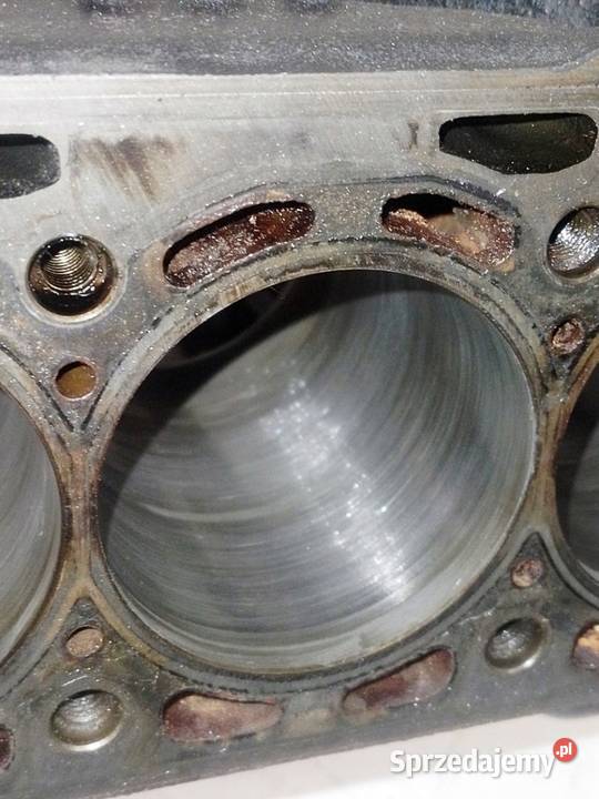 BLOK SILNIKA 16 FSI BAD GOLF 4 BORA AUDI A2 Sosnowiec