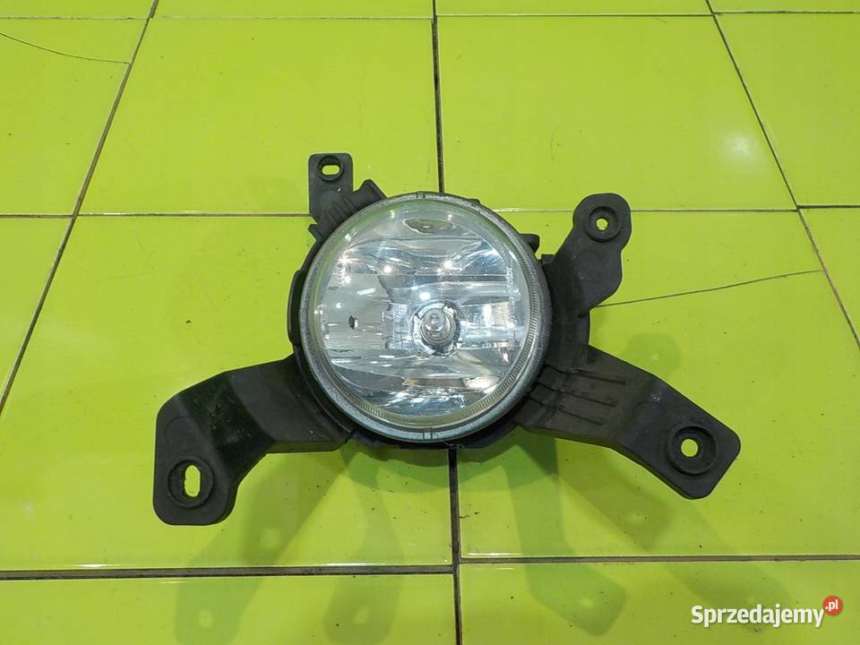 SSANGYONG RODIUS II TURISMO 20 B 13r 5D halogen Lampy przeciwmgielne Suków