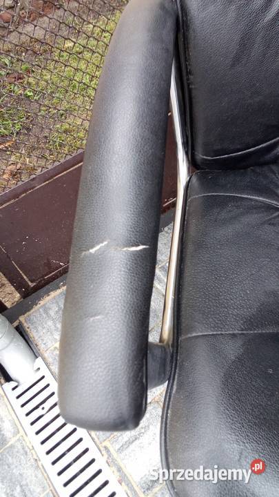 Fotel krzesło obrotowe czarne z eko skóry Jarocin