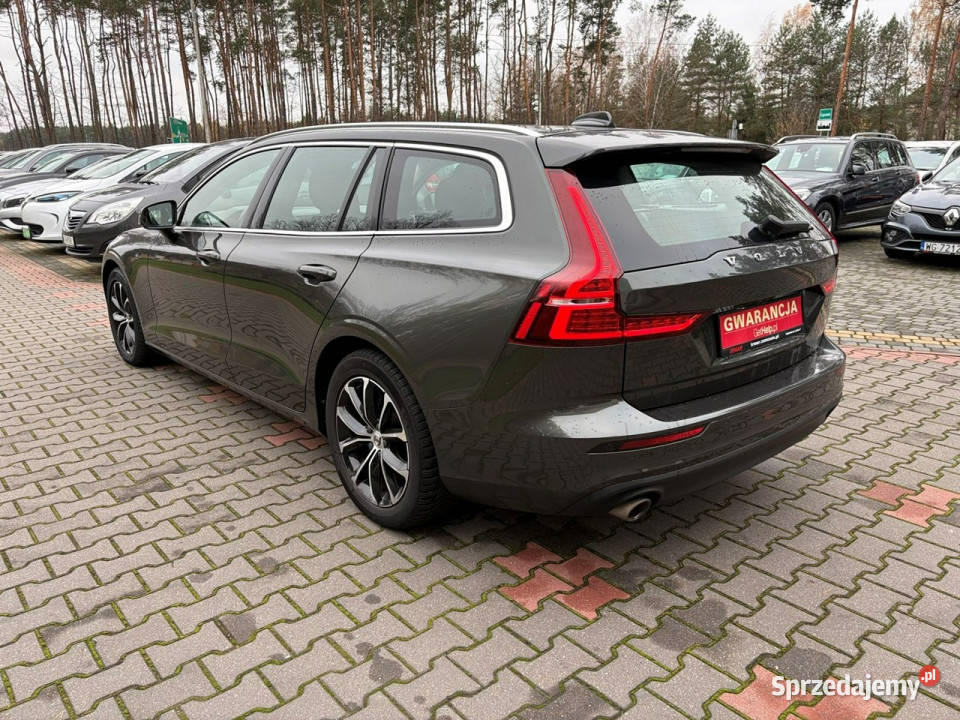 Volvo V60 20 benzyna Podgrzewane fotele i światła do jazdy dziennej V60 Motoryzacja mazowieckie