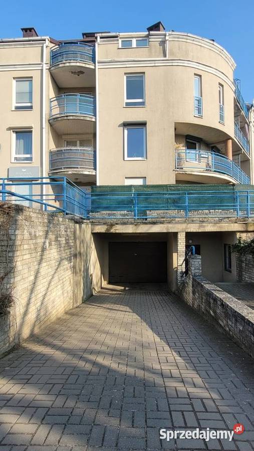 Sprzedam miejsce postojowe Naramowicka 203 wielkopolskie Poznań