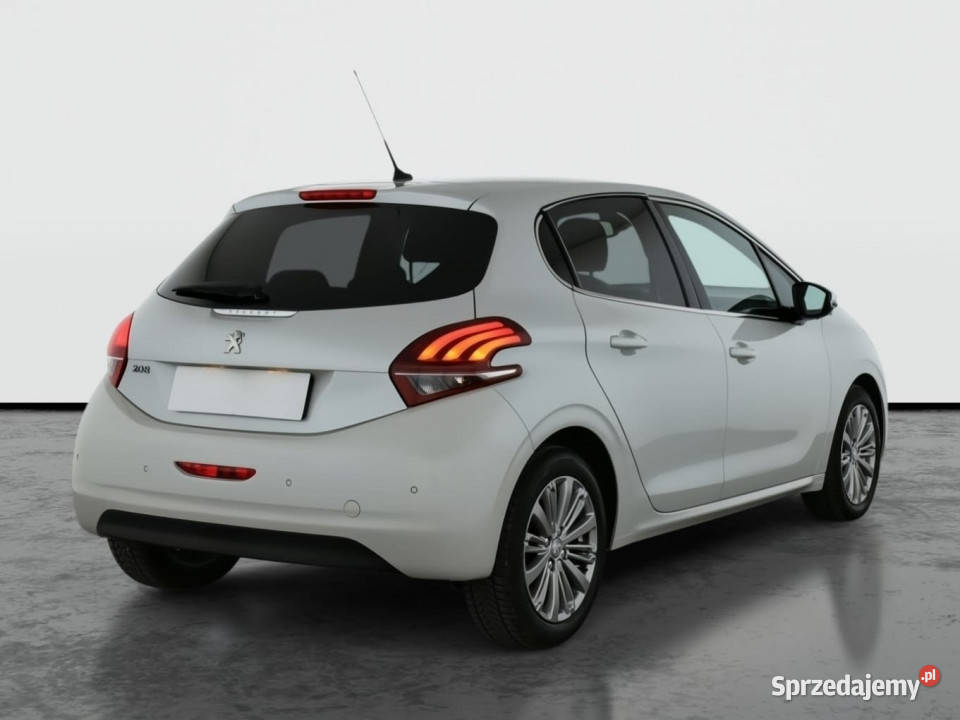 Peugeot 208 12 PureTech radio Piaseczno
