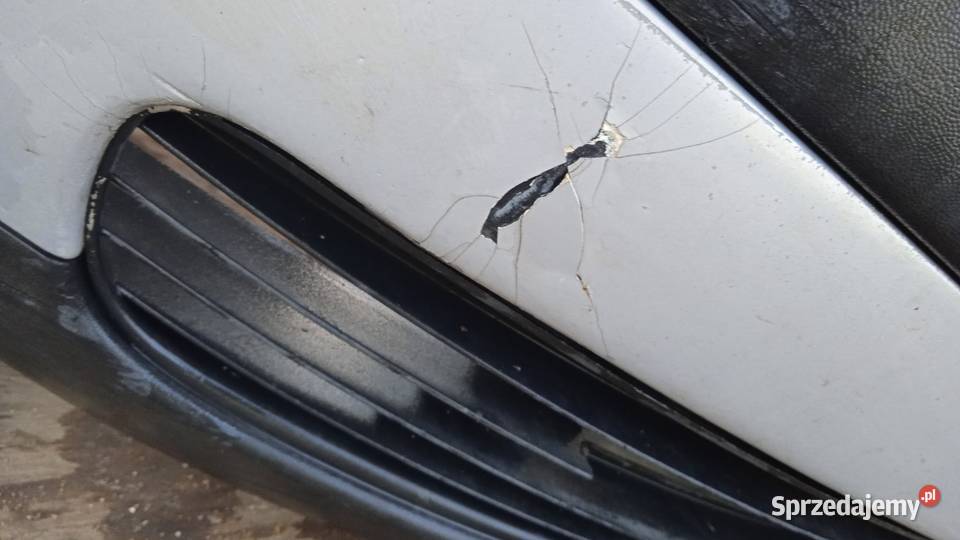 VW PASSAT B5 ZDERZAK PRZÓD LA7W osobowe Zbierkowo